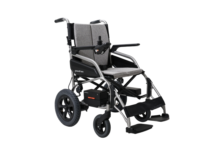 D130CL Electric Wheelchair – White Background Image – Right Side View.png
