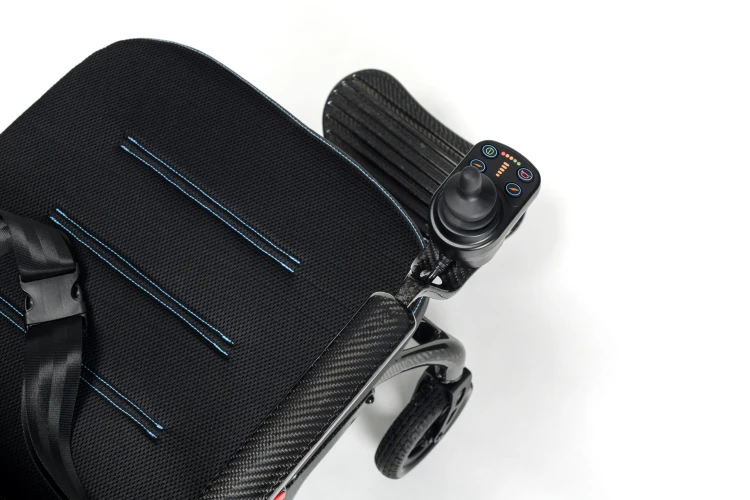 Plego Carbon - Sterownik.jpg